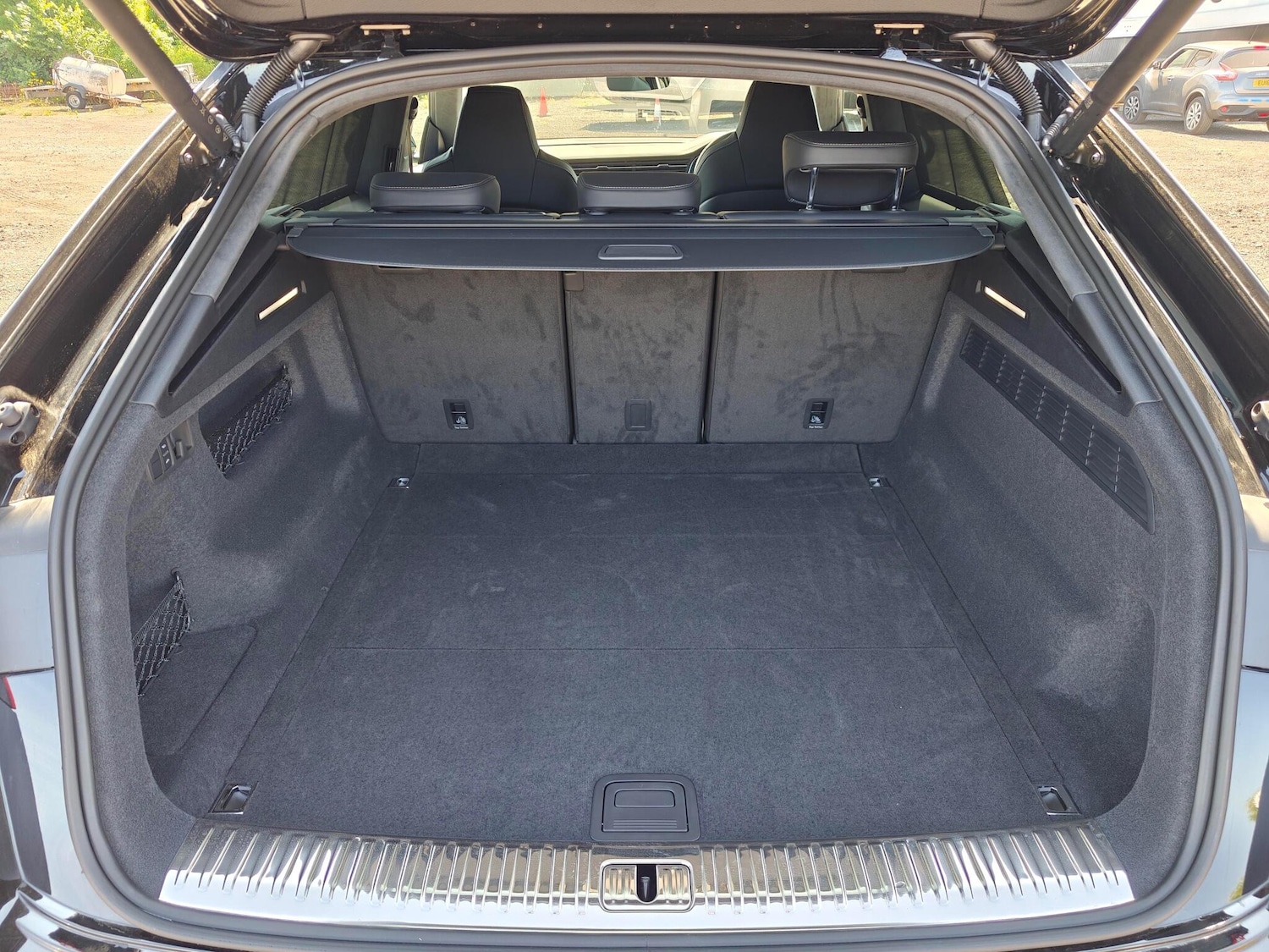 Used Audi RS Q8 2024 for sale - 76123107: Photo 8