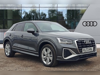 Audi - Q2