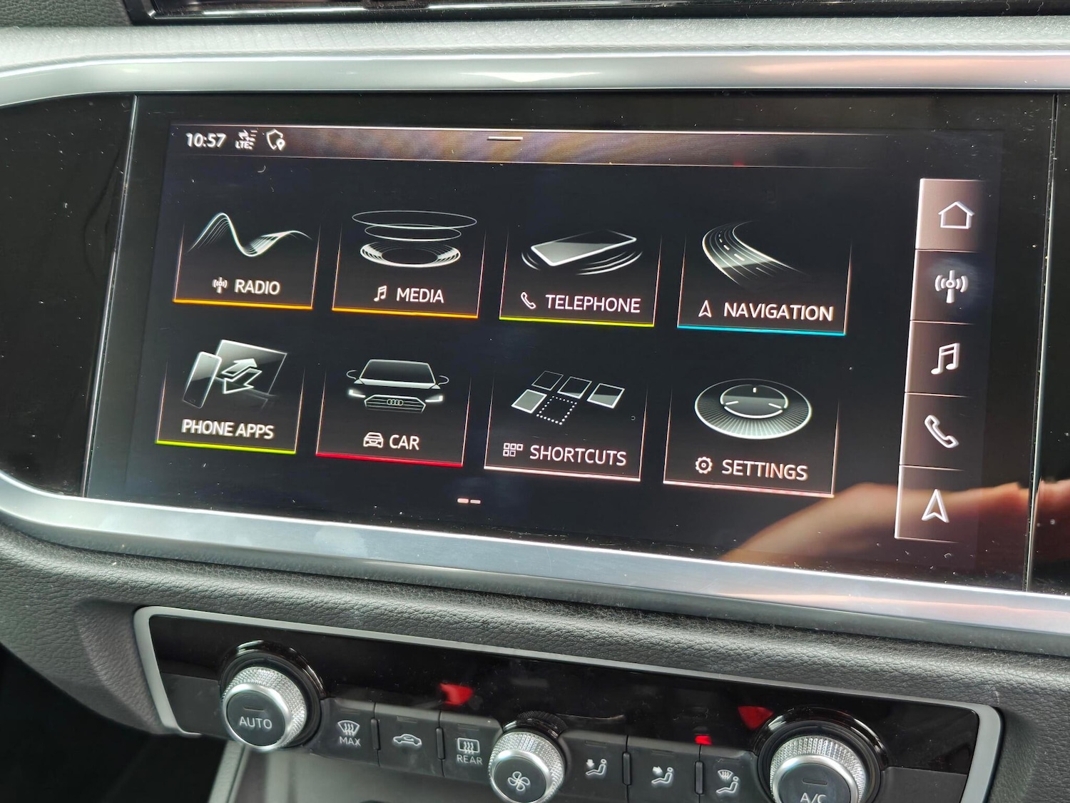 Used Audi Q3 2020 for sale - 76727851: Photo 12