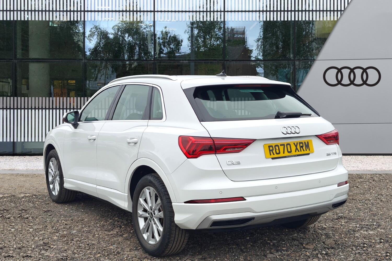 Used Audi Q3 2020 for sale - 76727851: Photo 3