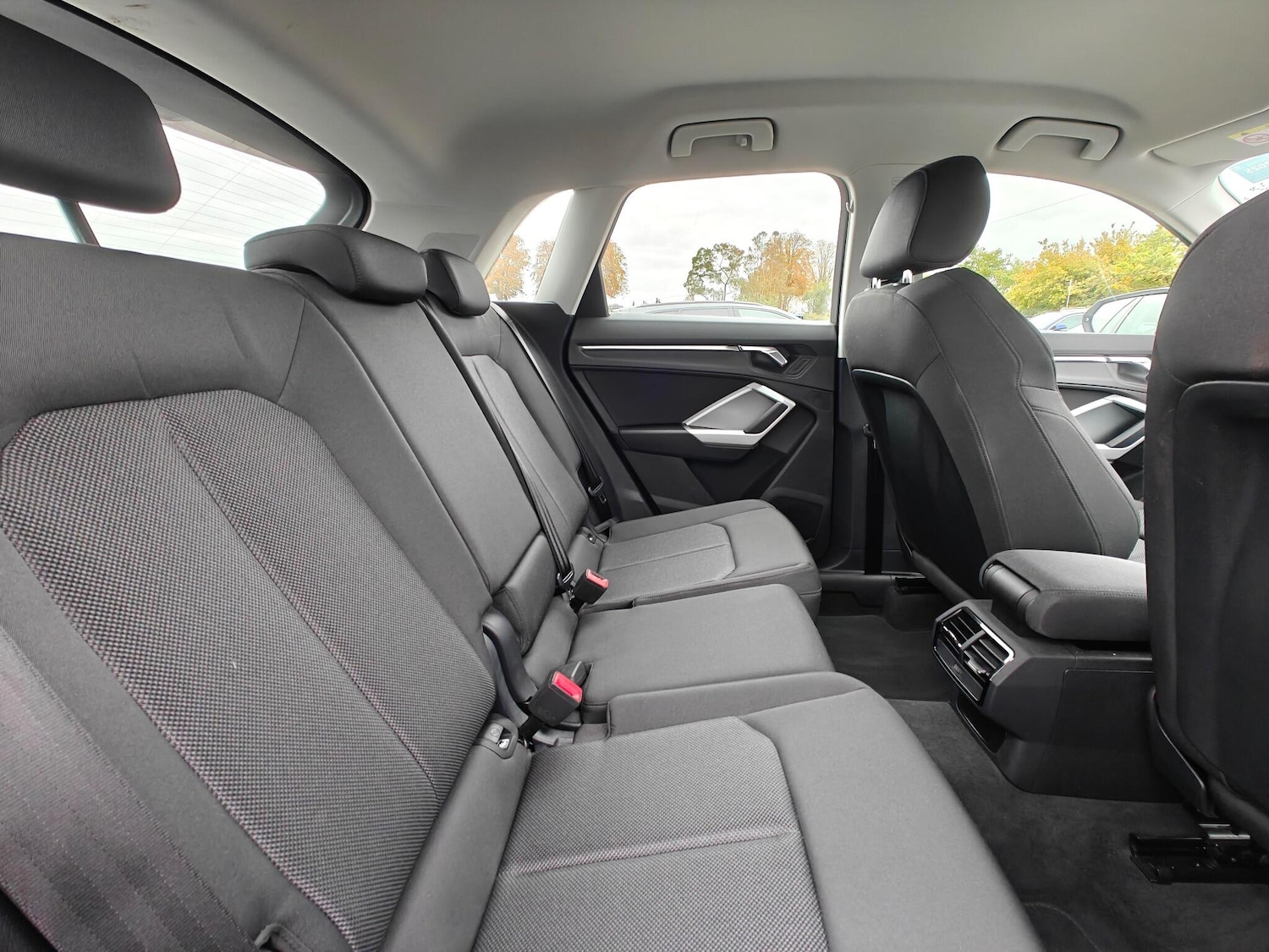 Used Audi Q3 2020 for sale - 76727851: Photo 7