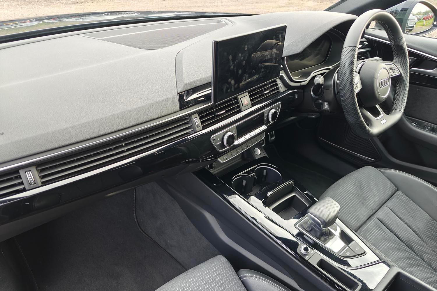 Used Audi A4 2024 for sale - 76522204: Photo 2