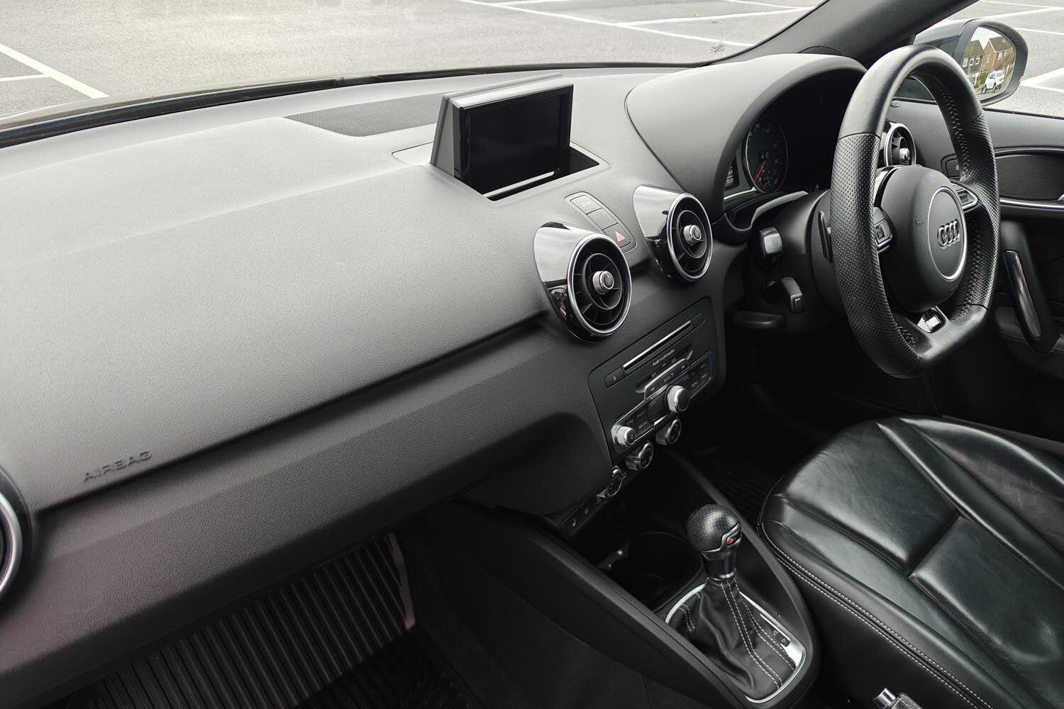 Used Audi A1 2017 for sale - 77624833: Photo 4