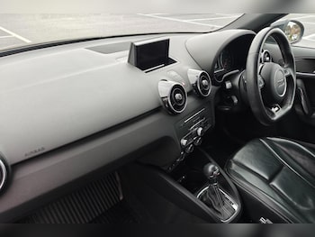 Used Audi A1 2017 for sale - 77624833: Photo