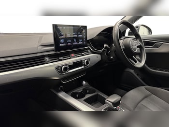 Used Audi A4 2022 for sale - 78291399: Photo