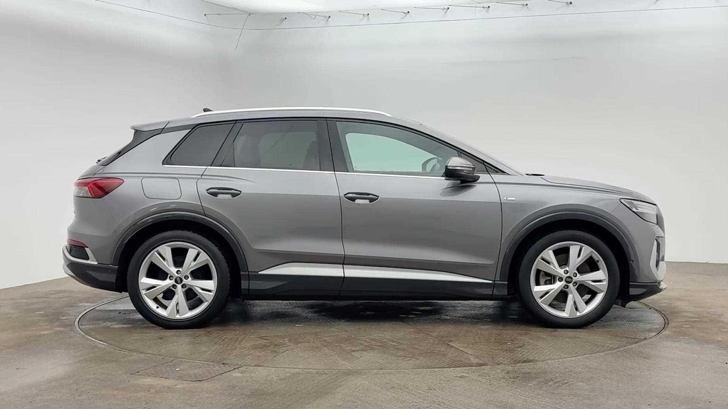 Used Audi Q4 e-tron 2022 for sale - 77683765: Photo 4