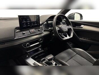 Used Audi Q5 2022 for sale - 77216128: Photo
