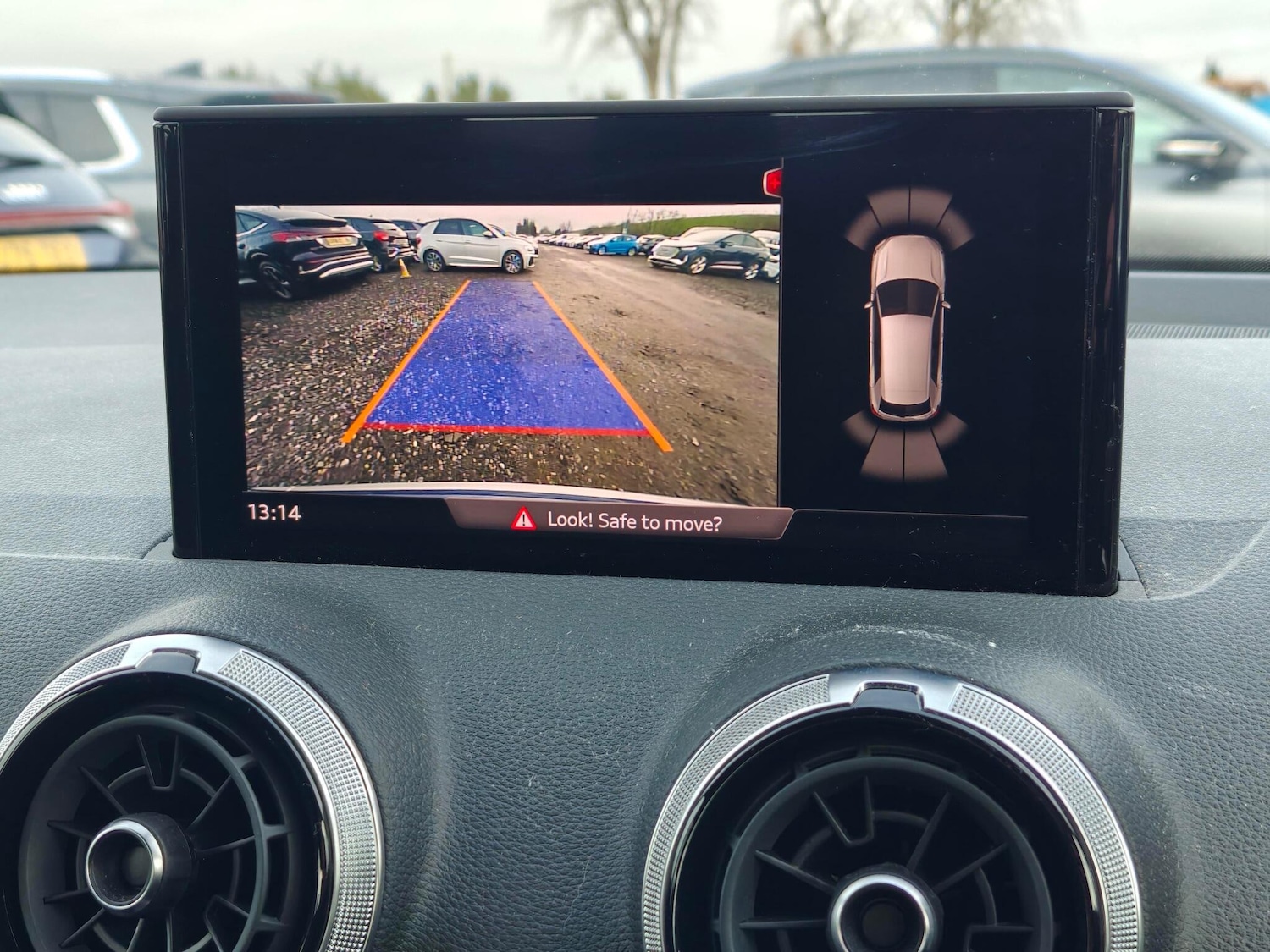 Used Audi Q2 2022 for sale - 77175404: Photo 17