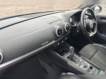 Used Audi A3 2018 for sale - 75657496: Photo