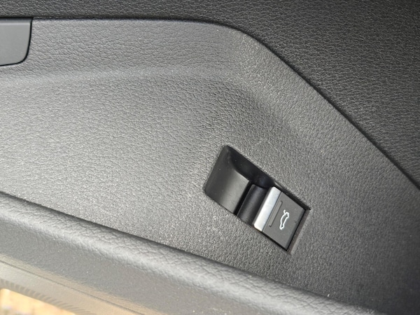 Used Audi Q8 2025 for sale - 75310831: Photo 15