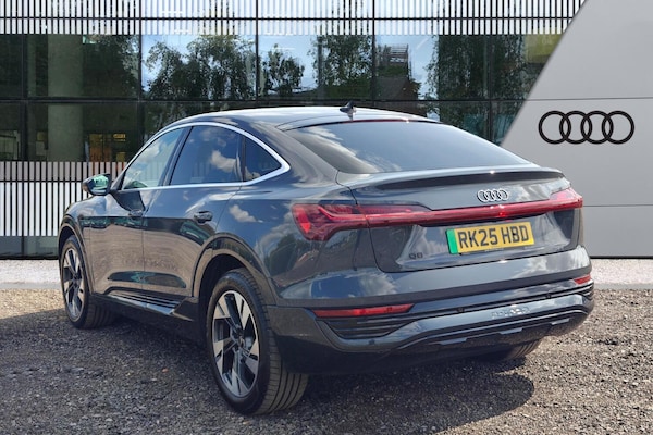 Used Audi Q8 2025 for sale - 75310831: Photo 3