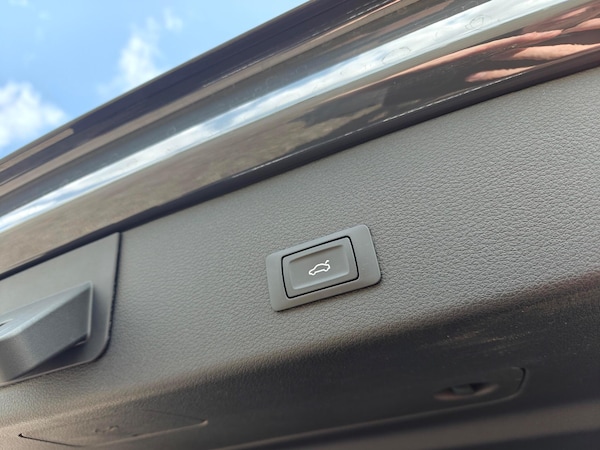 Used Audi Q8 2025 for sale - 75310831: Photo 9
