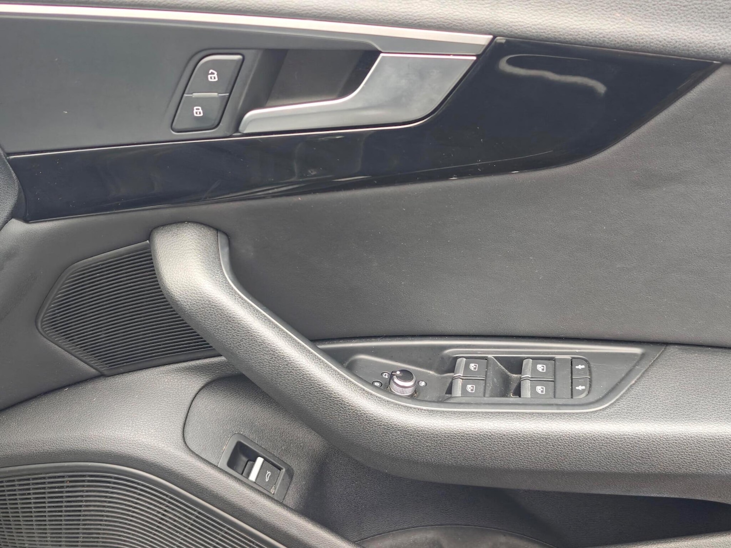 Used Audi A4 Avant 2017 for sale - 77291492: Photo 14