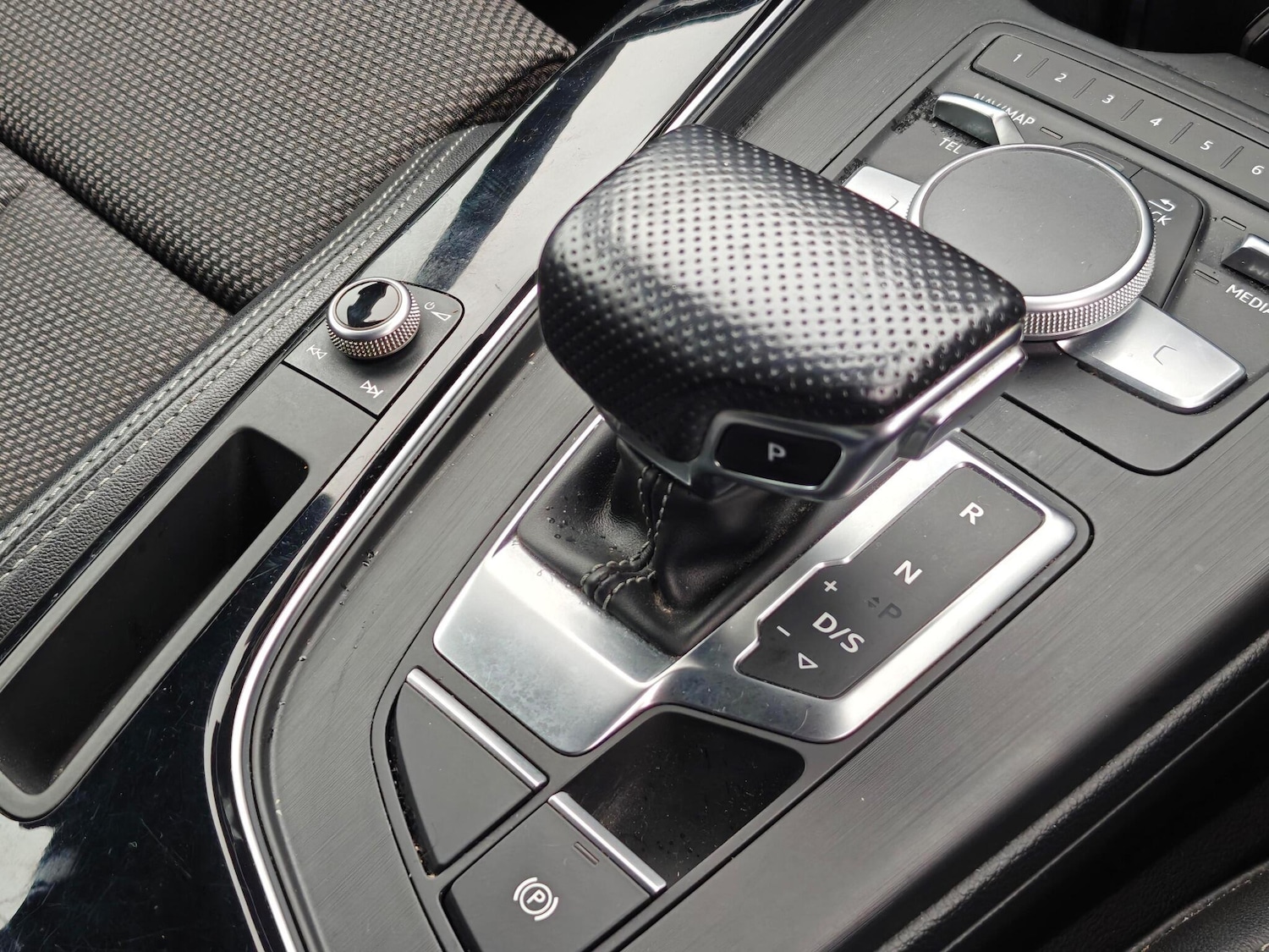 Used Audi A4 Avant 2017 for sale - 77291492: Photo 16