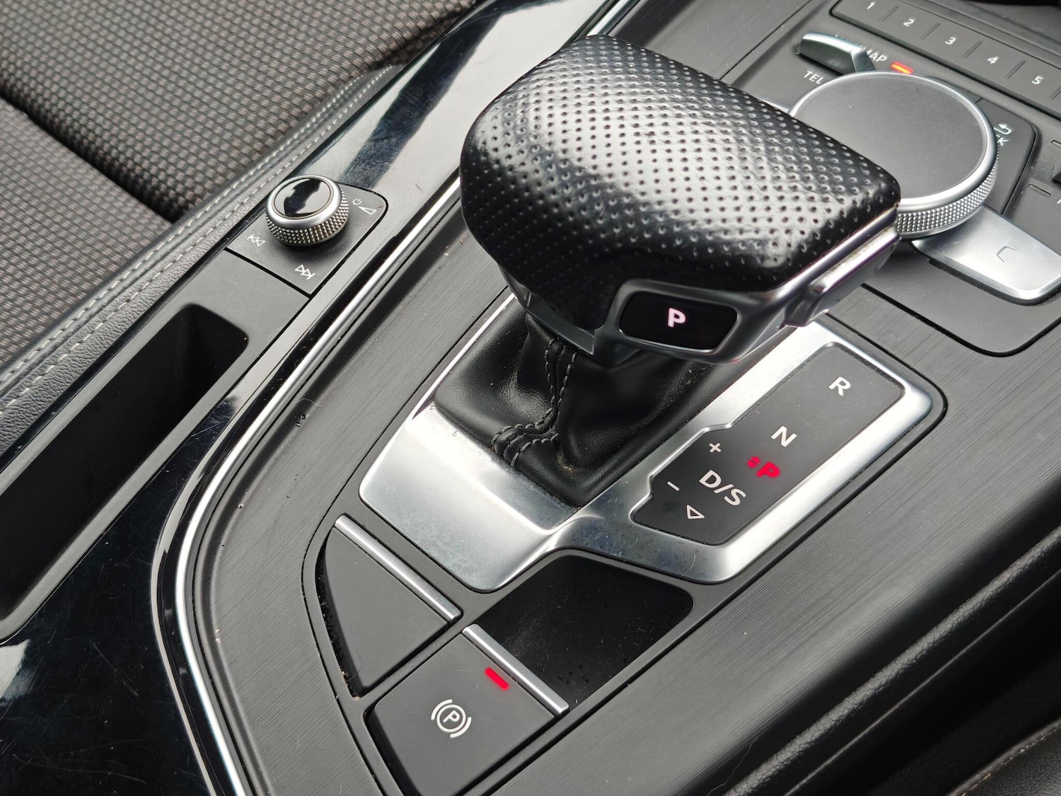 Used Audi A4 Avant 2017 for sale - 77291492: Photo 25