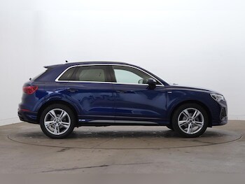 Used Audi Q3 2024 for sale - 75507453: Photo
