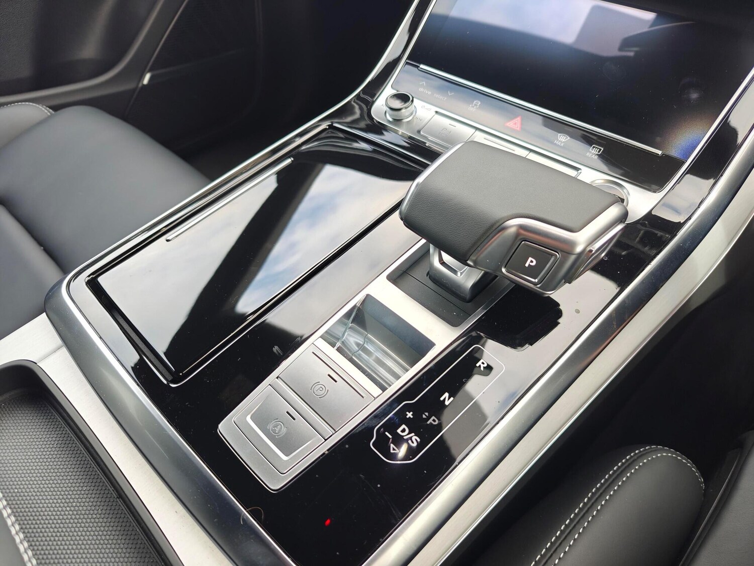 Used Audi Q8 2025 for sale - 77315370: Photo 20