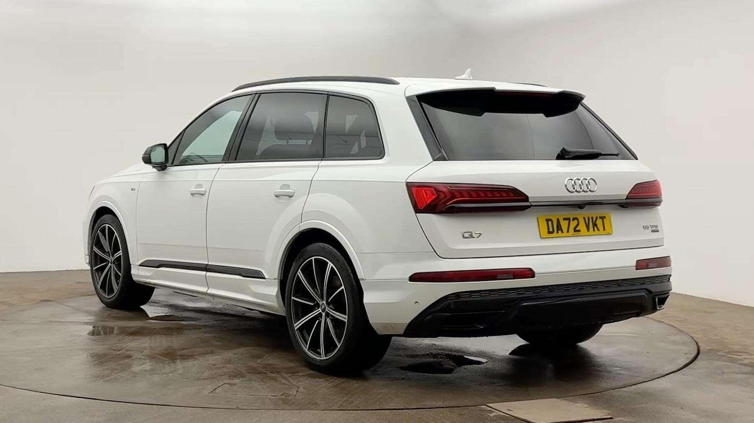 Used Audi Q7 2022 for sale - 77722648: Photo 3