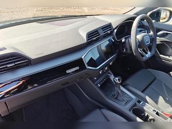 Used Audi Q3 2025 for sale - 75478856: Photo