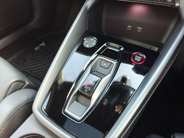 Used Audi RS3 2025 for sale - 75311554: Photo 15