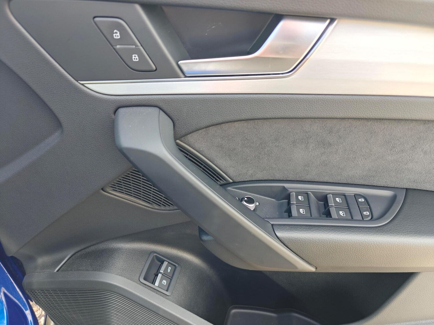 Used Audi Q5 2025 for sale - 77345249: Photo 12