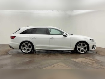 Used Audi A4 2023 for sale - 77387512: Photo