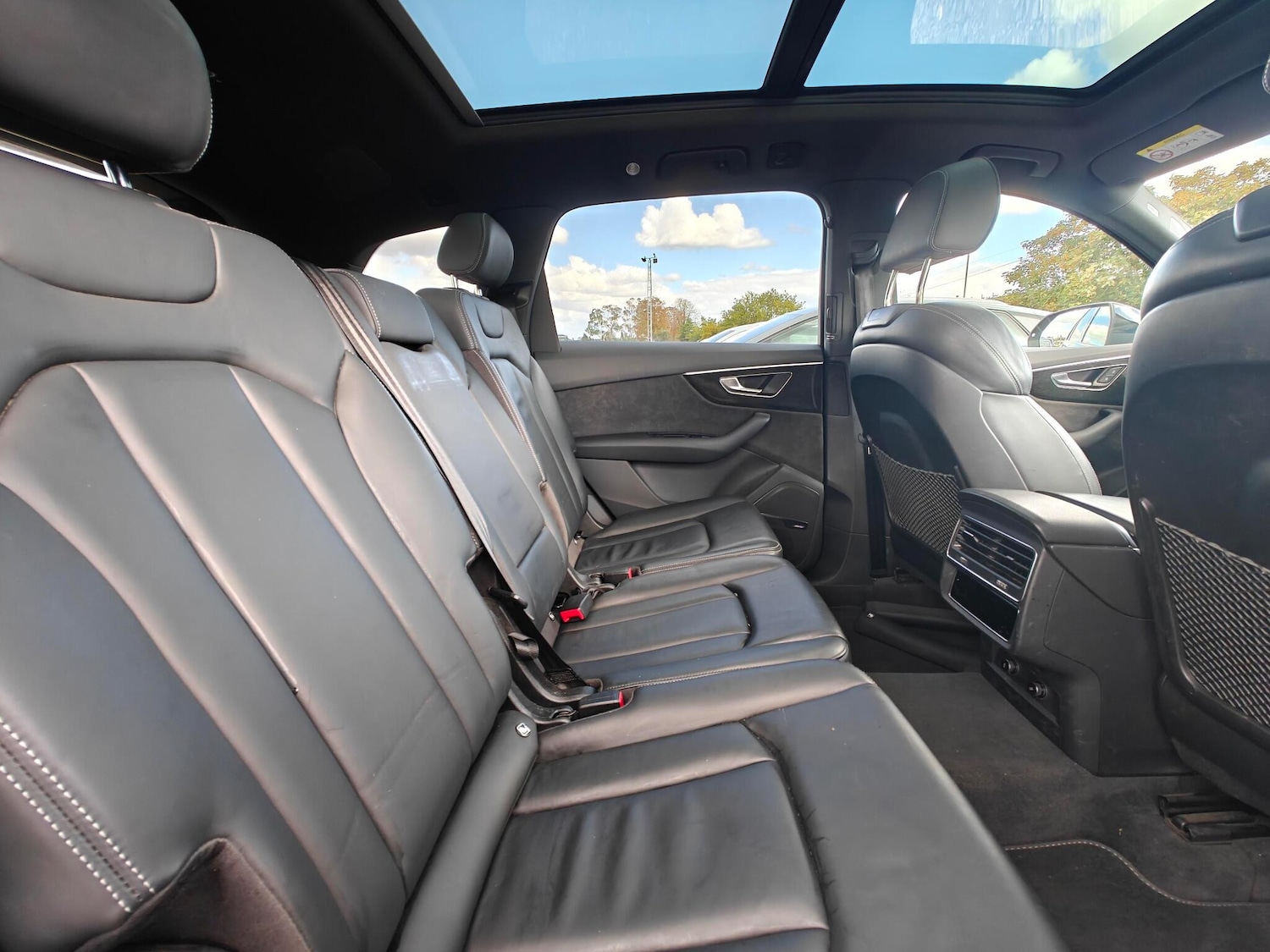 Used Audi Q7 2020 for sale - 76121972: Photo 10