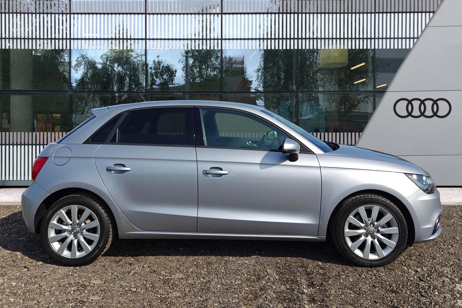 Used Audi A1 2014 for sale - 76188905: Photo 4