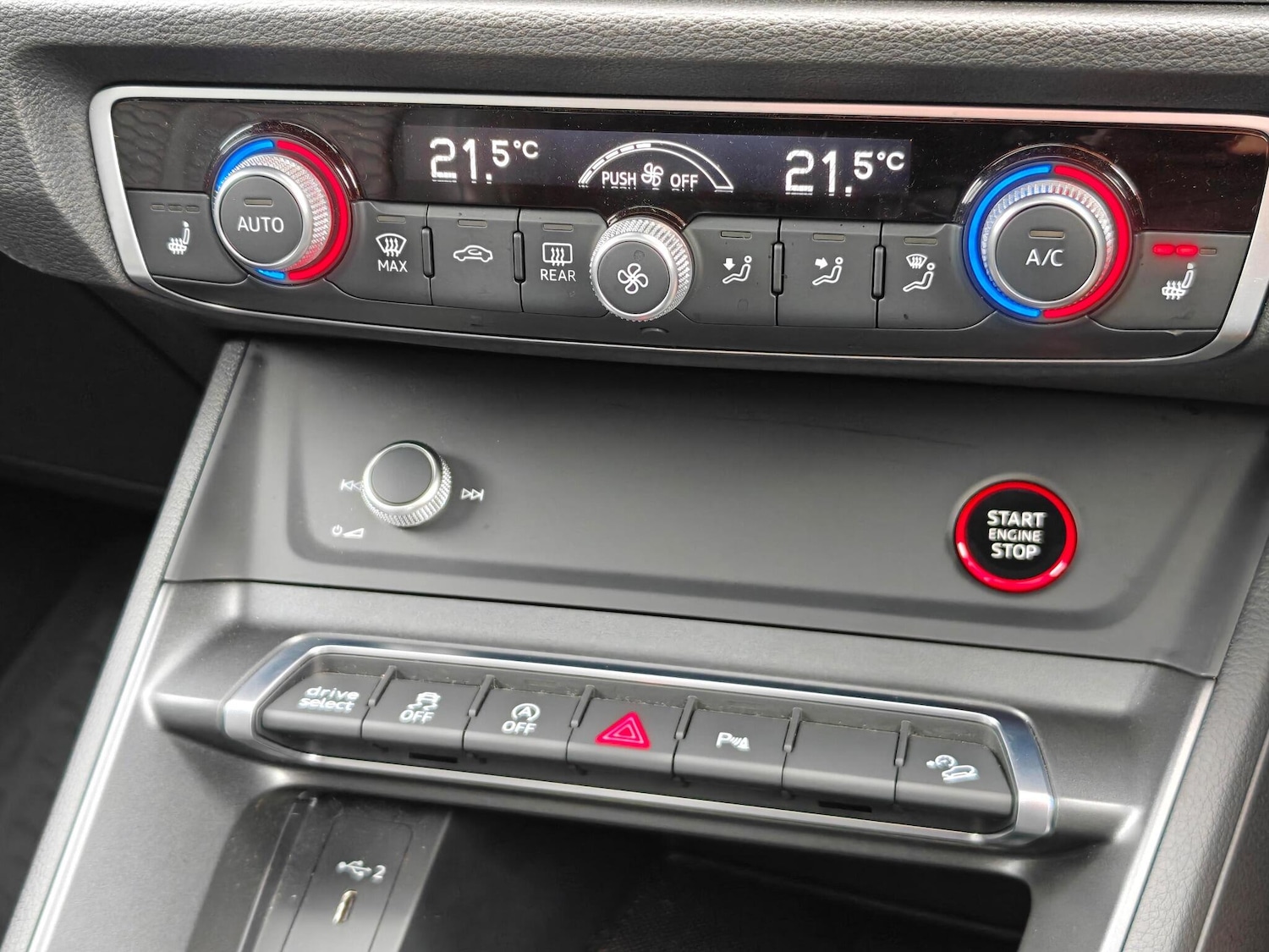 Used Audi RS Q3 2022 for sale - 76886382: Photo 18