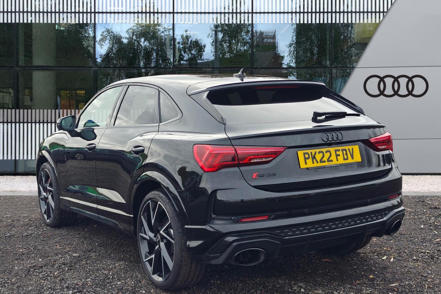 Used Audi RS Q3 2022 for sale - 76886382: Photo 3