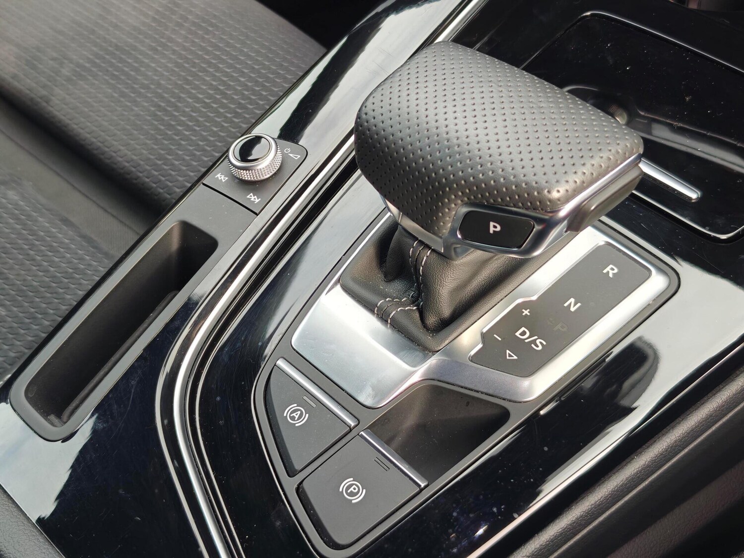 Used Audi A4 Avant 2024 for sale - 76189461: Photo 15