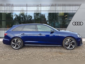 Used Audi A4 Avant 2024 for sale - 76189461: Photo