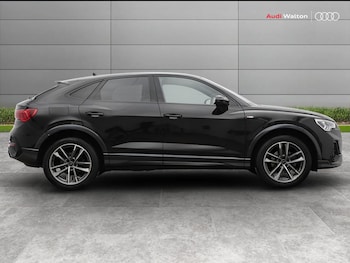 Used Audi Q3 2023 for sale - 75311709: Photo