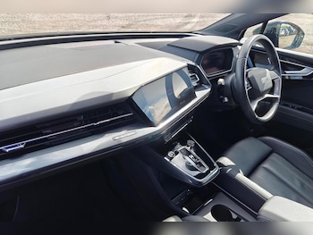 Used Audi Q4 e-tron 2023 for sale - 75769762: Photo