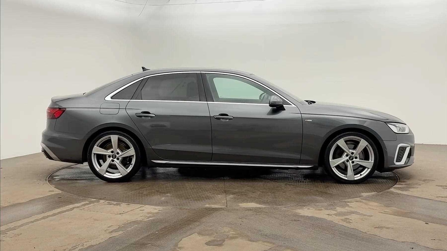 Used Audi A4 2022 for sale - 77637784: Photo 4