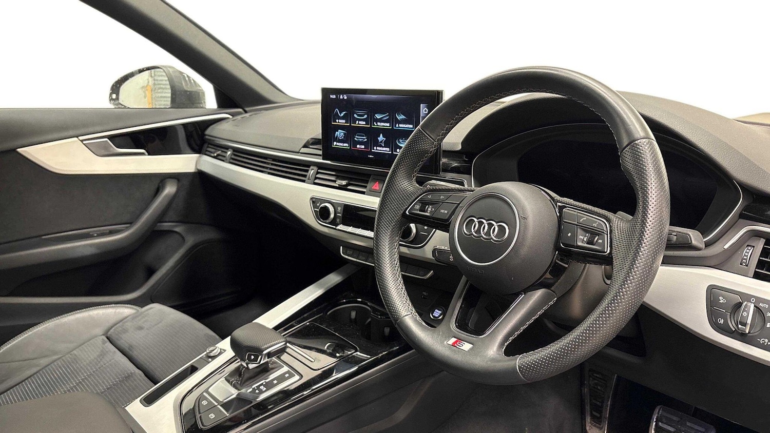 Used Audi A4 2022 for sale - 77637784: Photo 6