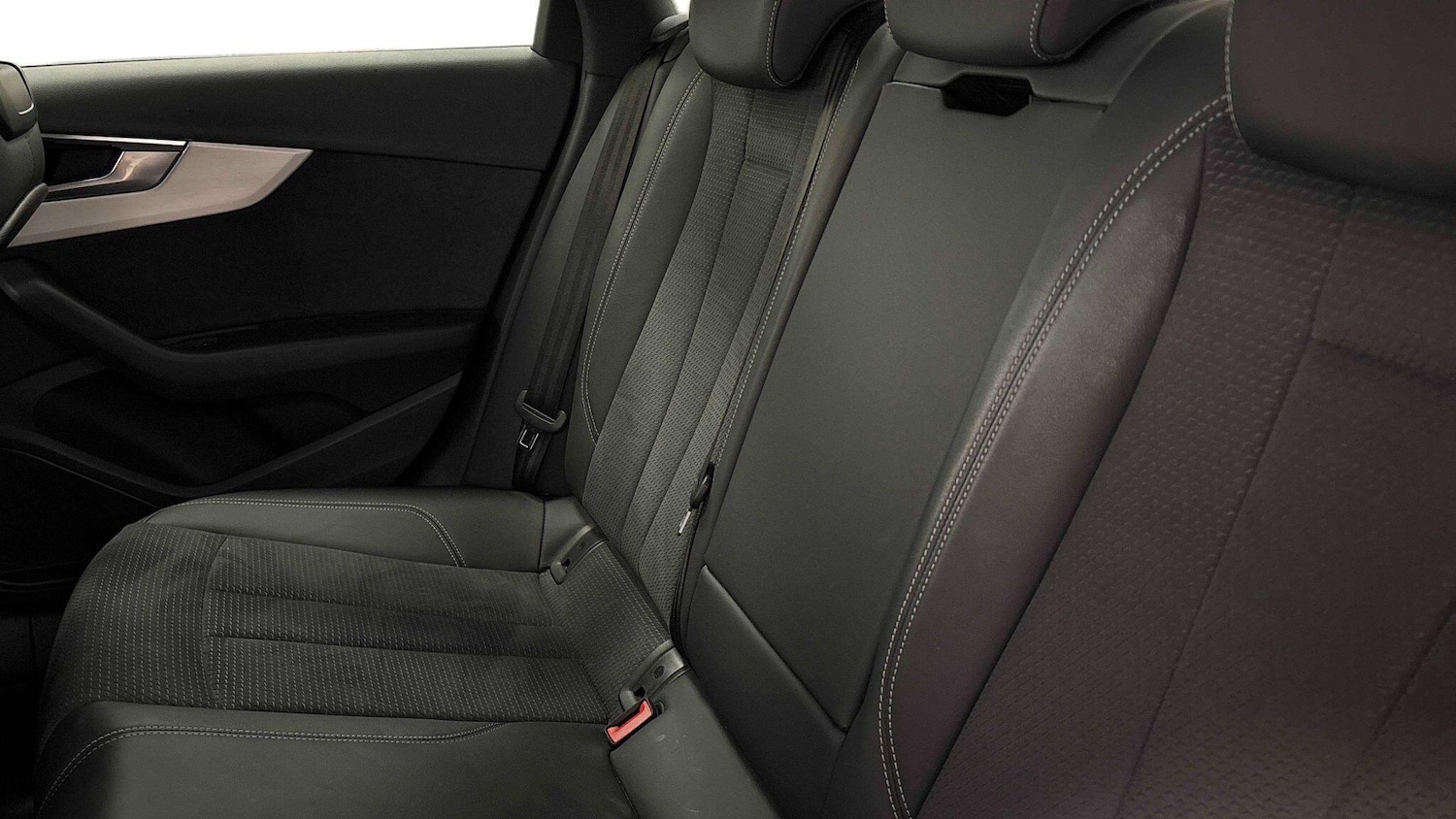 Used Audi A4 2022 for sale - 77637784: Photo 7