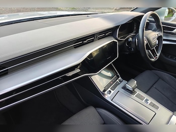 Used Audi A6 2022 for sale - 76585300: Photo