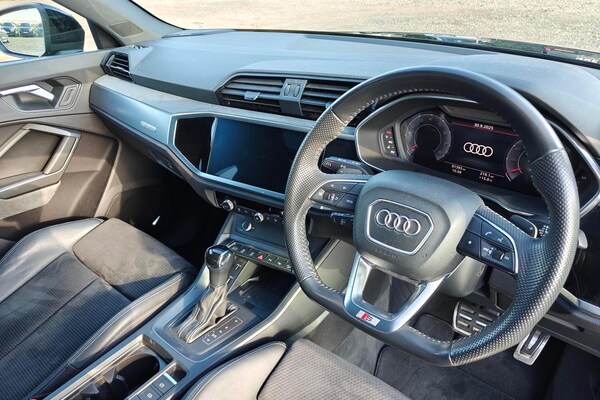 Used Audi Q3 2020 for sale - 76189351: Photo 6