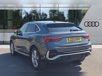Used Audi Q3 2023 for sale - 79202419: Photo