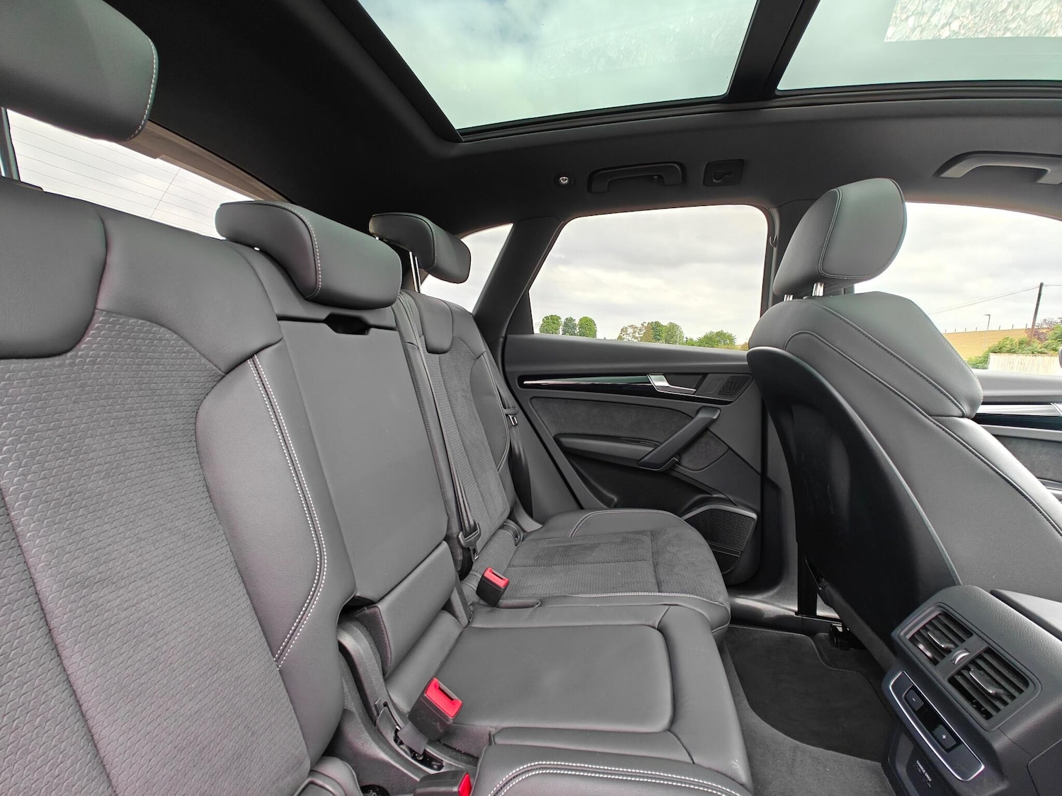 Used Audi Q5 2025 for sale - 76389233: Photo 10