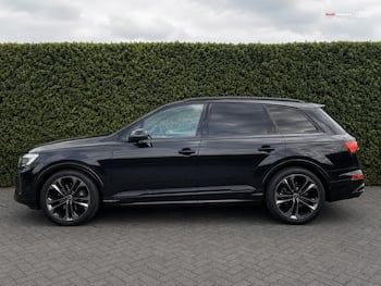 Used Audi Q7 2024 for sale - 79774271: Photo
