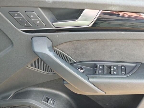 Used Audi Q5 2024 for sale - 76043115: Photo 15