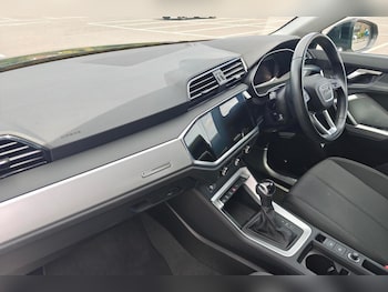Used Audi Q3 2023 for sale - 79049874: Photo