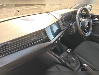 Used Audi A1 2022 for sale - 76247436: Photo 2