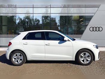 Used Audi A1 2022 for sale - 76247436: Photo 4
