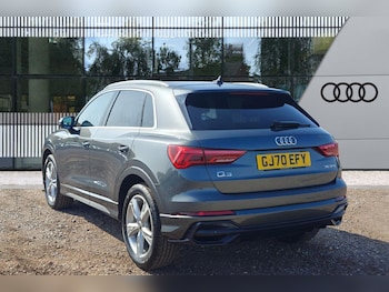Used Audi Q3 2020 for sale - 75311610: Photo