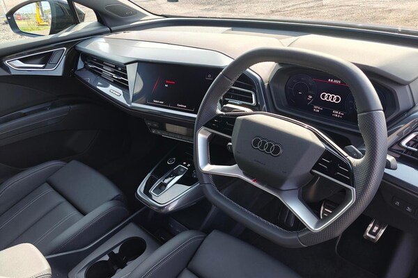 Used Audi Q4 e-tron 2025 for sale - 75388239: Photo 6