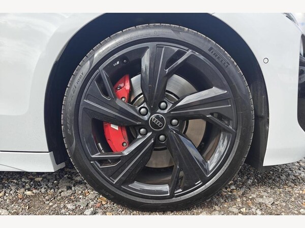 Used Audi S6 e-tron Avant 2025 for sale - 75310756: Photo 6