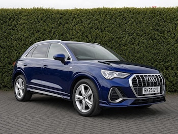 Used Audi Q3 2025 for sale - 79303400: Photo